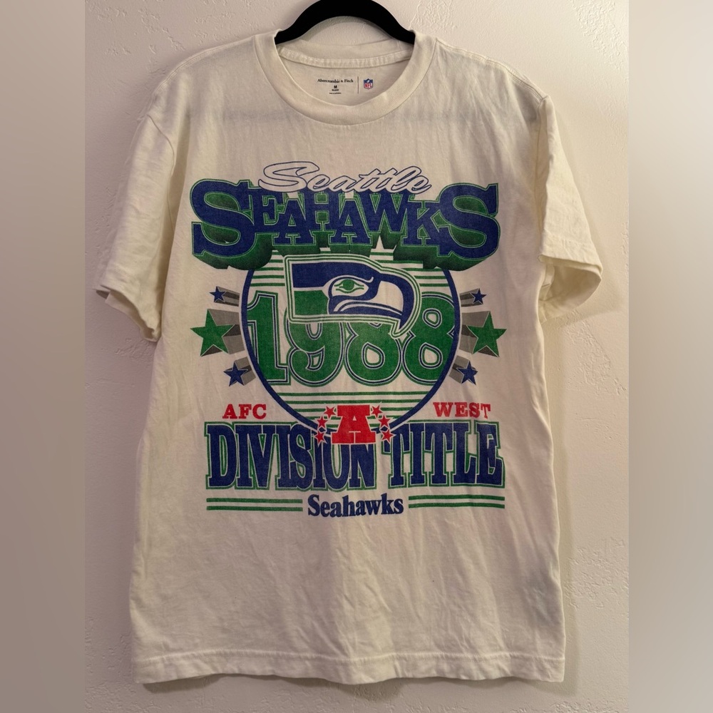 Abercrombie & Fitch Cream Seattle Seahawks TShirt